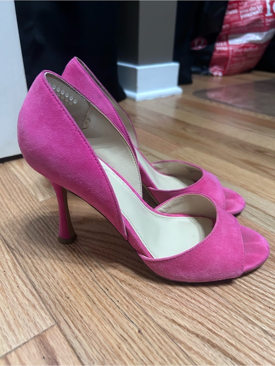 Vince Camuto Shoes - Vince Camuto Pink Suede Peep Toe Heels